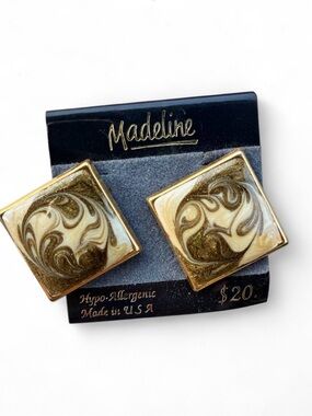 Madeline Gold and Cream Swirl Square Clip-On Earrings